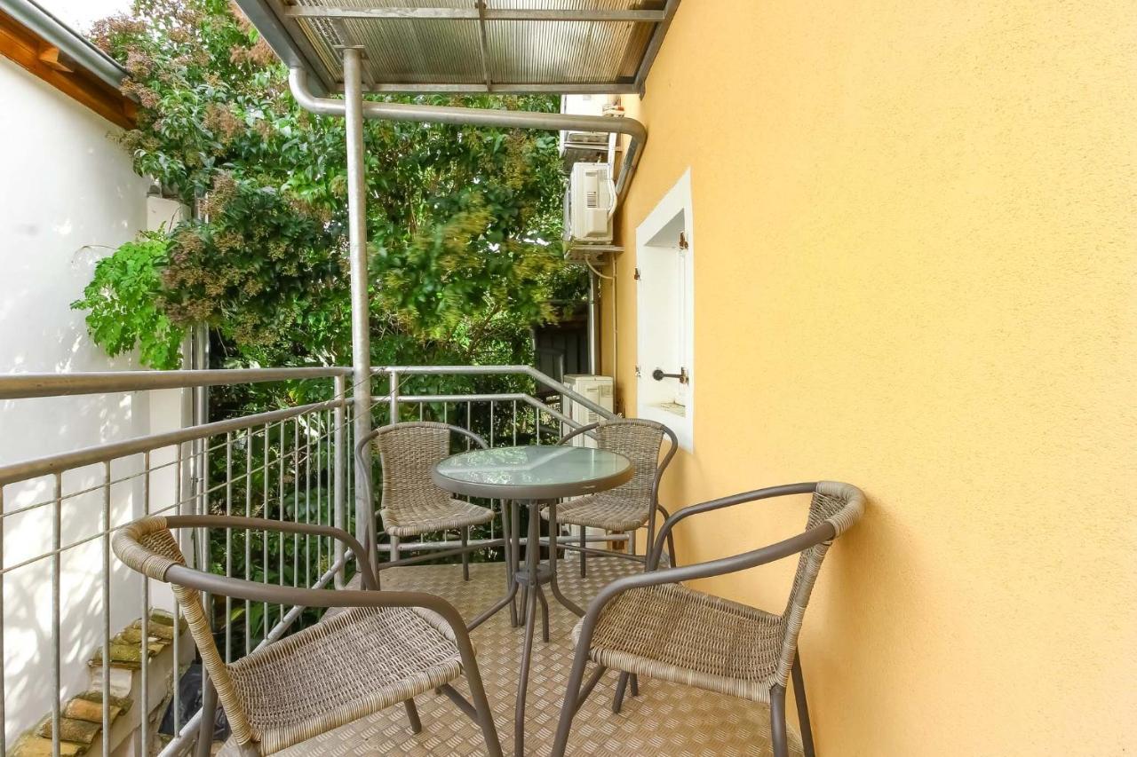 Perlina Apartment Vrsar Exterior photo